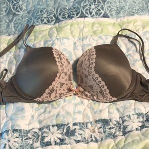 Victoria’s Secret Very Sexy Push-Up Bra